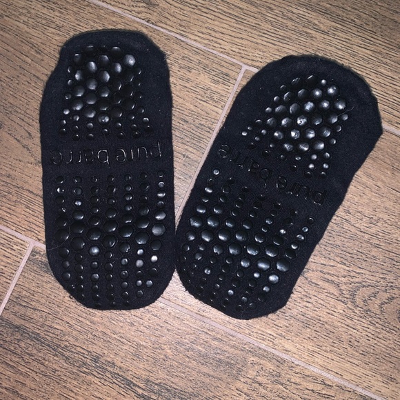 Pure Barre Glitter Lucky Clover Mesh Sticky Socks - Picture 2 of 2